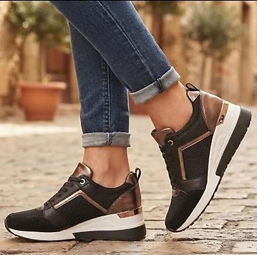 Ženske patike – crno/bakarnog dizajna - Moderan model sa kombinacijom