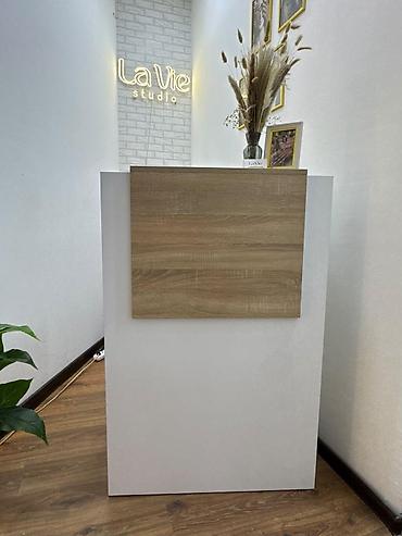 dirnaq modelleri adlari: Salon mebeli dəsti - Manikür/iş masası: Ağ rəngdə, minimal dizayn — 4