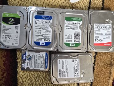 Sərt disklər (HDD): Daxili Sərt disk (HDD) Seagate, 512 GB, 5400 RPM, 3.5", İşlənmiş
