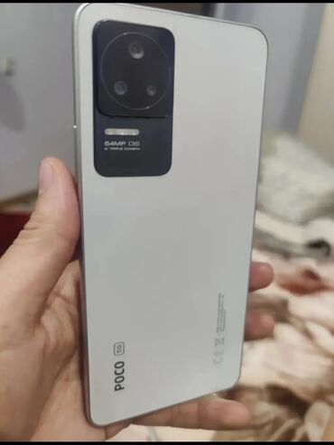 чехол на поко м5: Poco F4, Б/у, 256 ГБ, цвет - Белый, 1 SIM, 2 SIM