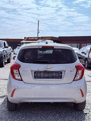 spark 7: Chevrolet Spark: 2016 г., 1 л, Автомат, Бензин, Хэтчбэк — 3