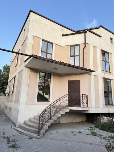 квартира нижний аларча: Ижарага берем Офистик, 206 кв. м, Менчик үйдө, Өзүнчө ашканасы менен, Өзүнчө кире бериши менен, Өзүнчө санитардык түйүнү менен