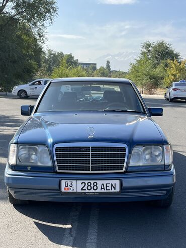 с класс 220: Mercedes-Benz E 220: 1994 г., 2.2 л, Автомат, Бензин, Седан