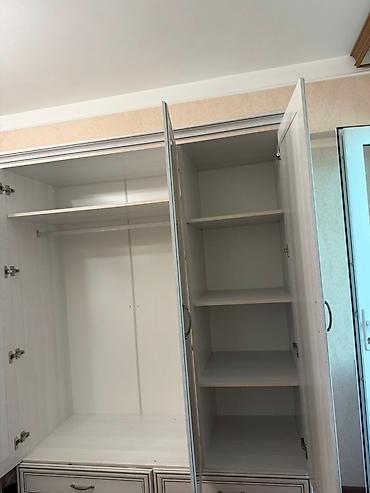 ayna qapi: Yeni, 3 qapılı, Güzgülü, Ağ, Açılan, Düz dolab — 5