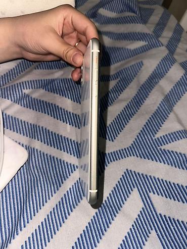 aplle 11: IPhone 11, Б/у, 128 ГБ, Белый, Защитное стекло, Чехол, Кабель, 73 % — 3