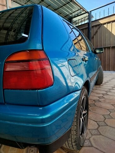 гольф 2 автамат: Volkswagen Golf: 1995 г., 1.8 л, Механика, Бензин, Хэтчбэк