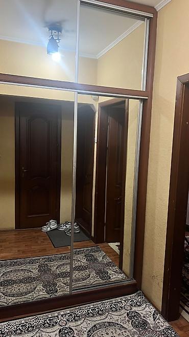 Батирлерди ижарага берүү: Квартира Берилет 2 комнатный Район Церковь 105 серия С мебелью — 3