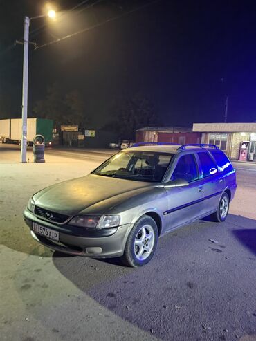 российский машины: Opel Vectra: 1998 г., Автомат, Бензин, Универсал