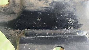 servis abs: 119.NOSAC BRANIKA GREDA ZA VOLKSWAGEN PASSAT B6 - 3C9807558 | VW — 3