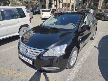 nissan tiida: Nissan Sentra: 1.6 l | 2014 il Sedan