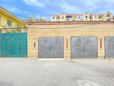 Qaraj satılır: Yan-yana iki qarjdi hər birin sahəsi 16km.metrdir. 2si birlikde 24 -da lalafo.az — 16 Qaraj satılır: Yan-yana iki qarjdi hər birin sahəsi 16km.metrdir. 2si birlikde 24 — 16