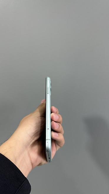 iphone plus: IPhone 11, 128 ГБ, в светло-зелёном цвете. Смартфон с 6,1-дюймовым — 8