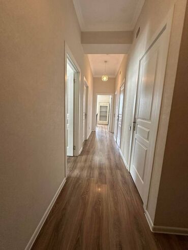 Uzunmüddətli kirayə mənzillər: Yasamal rayonu,Asan xidmətin arxadı,Mida yaşayışda.12 mərtəbənin,6-cı — 6