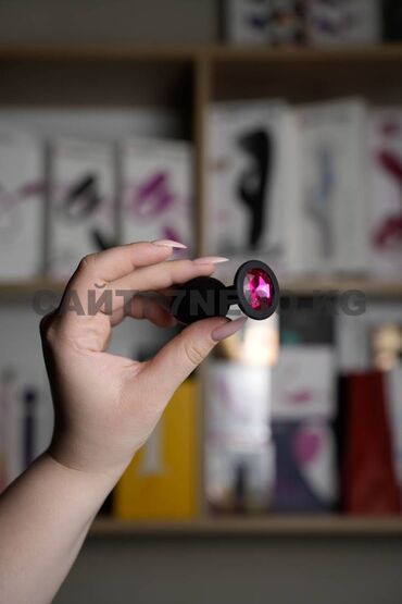 электронная сигарета ego t: Анальная втулка с рубиновым кристалликом самый маленький размер S