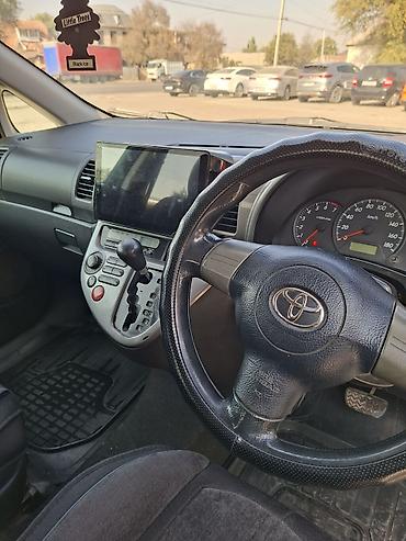 продаю тайота виш: Toyota WISH: 2003 г., 1.8 л, Автомат, Бензин, Минивэн — 8