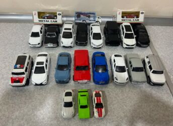 Oyuncaqlar: Lada Vaz 21013 vs 21011 modelkası satılır.Retro qırmızı — 20