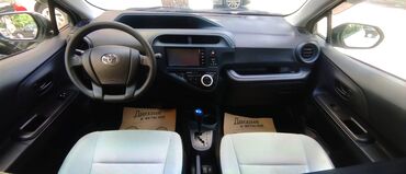 Toyota: Toyota : 1.5 l | 2019 il Hetçbek — 8