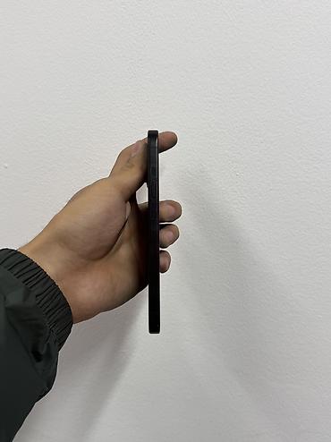 air 2018: IPhone 15, Б/у, 128 ГБ, Черный, 78 % — 4