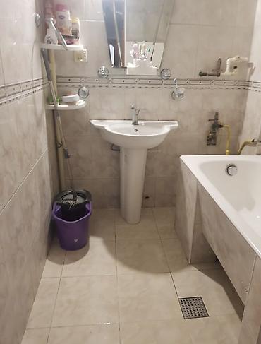 corat kiraye ev: 4 otaq otaq yoldasi lazimdir 250 azn. Komunal daxil metroya 5 dq — 7