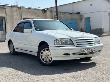 Mercedes-Benz: Mercedes-Benz C 200: 2 l | 1997 il Sedan