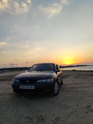 Opel: Opel Vectra: 1.8 l | 1996 il 407307 km Sedan — 9