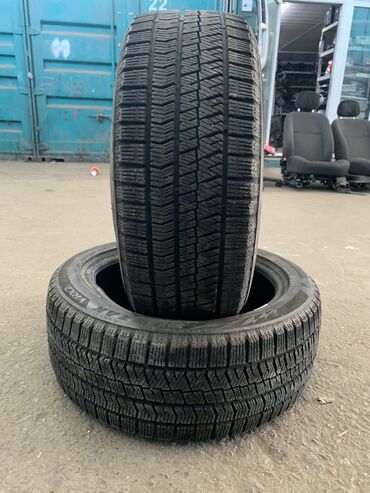 Шины: Шины 205 / 50 / R 17, Зима, Б/у, Пара, Япония, Bridgestone