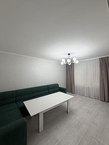 flat osh: 📢 Срочно продается 1-комнатная квартира! 🏠 105 серия 📐 Площадь: 35 м² — 1