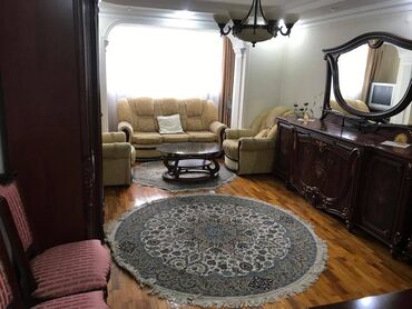 Uzunmüddətli kirayə mənzillər: Mənzil kirayə verilir. 9.7 mərtəbə, 2 otaq, 76 kv, Memar Əcəmi, tam — 1