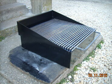 Sve za roštilj: Roštilj na ugalj, Novo na lalafo.rs — 3 Sve za roštilj: Roštilj na ugalj, Novo — 3