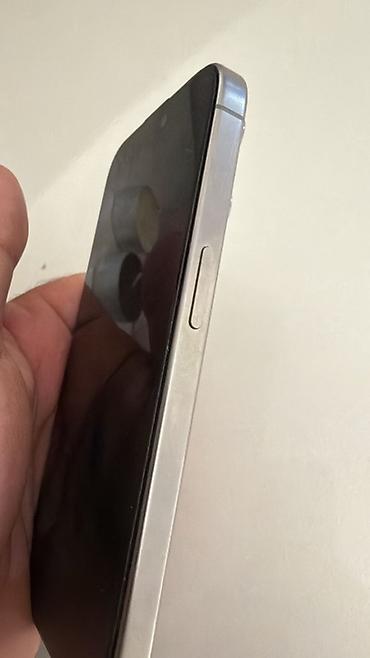 iphone qulaqlıq: IPhone 15 Pro, 128 GB, Space Gray, Face ID — 4