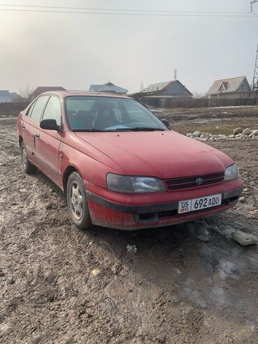 Toyota: Toyota Carina E: 1994 г., 1.8 л, Механика, Бензин, Седан