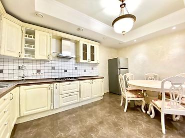 Продажа квартир: 3 комнаты, 125 м² — 9