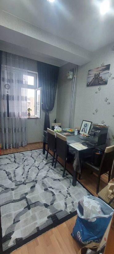 Yeni tikili: 3 otaqlı, Yeni tikili, m. Neftçilər, 60 kv. m — 3