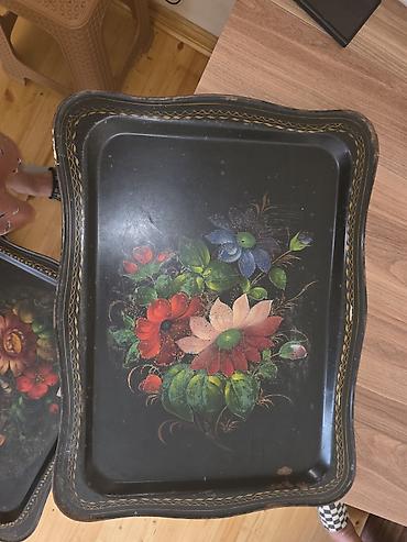 matcha: Hand-painted metal serving trays (set of 2) - Material: Metal - — 2