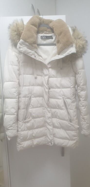 meklaud jakne: Zara, L (EU 40), Single-colored, With lining, Fur