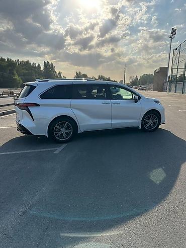 тойота сиенна 2022 цена бишкек: Toyota Sienna: 2022 г., 2.5 л, Автомат, Гибрид, Минивэн — 5