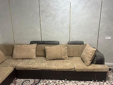 угловой диван с полкой: Угловой диван, C подушками — 3