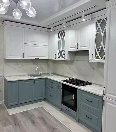 Sifarişlə mətbəx mebeli: Sifarişlə mətbəx dəsti, Özü çəkən petlələr, MDF, Kredit yoxdur, Pulsuz çatdırılma — 11