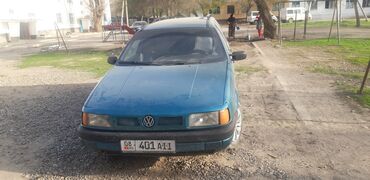 Volkswagen: Volkswagen Passat: 1992 г., 1.8 л, Механика, Бензин, Универсал