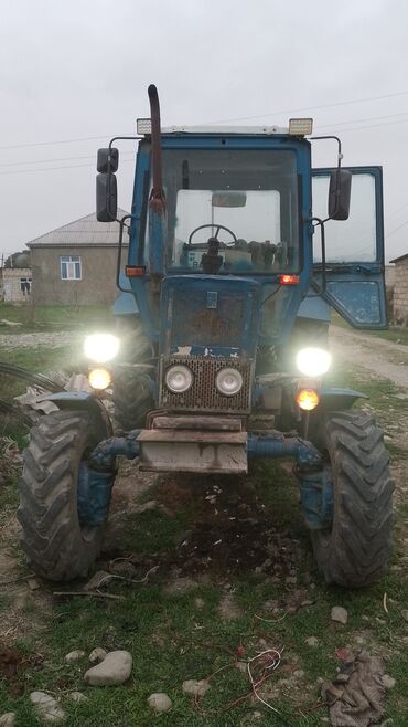 Kommersiya nəqliyyat vasitələri: Traktor motor 3.5 l, İşlənmiş