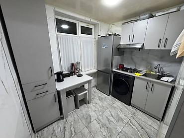 ucuz evler satisi: Bakı, 8-ci kilometr, 3 otaqlı, Köhnə tikili, m. Neftçilər, 75 kv. m — 4