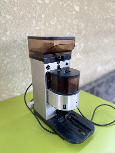 оборудование для кофейни: Кофеварка, кофемашина, Б/у, Платная доставка, Самовывоз