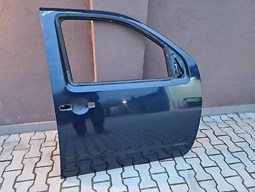 VRATA PREDNJA DESNA ZA NISSAN NAVARA, PATHFINDER OD 2005. DO 2012