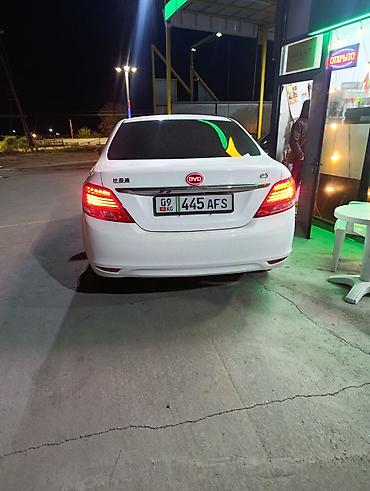 BYD: BYD E5: 2019 г., Автомат, Электромобиль, Седан — 2