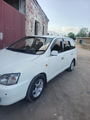 дом на калесах: Toyota Gaia: 2022 г., Автомат, Бензин, Универсал
