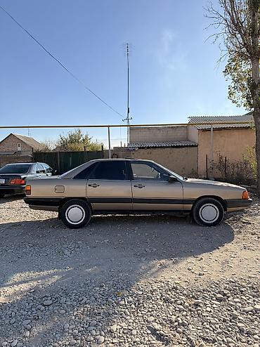 с 16: Audi 100: 1986 г., 2.2 л, Механика, Бензин, Седан — 2