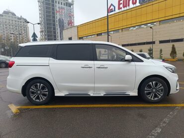 Kia: Kia Carnival: 2019 г., 2.2 л, Типтроник, Дизель, Минивэн