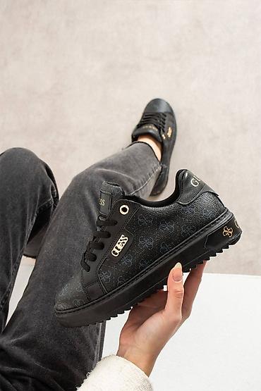 nike air force tm: Nove patike od 36 do 40 za samo 5300 din
pb — 2