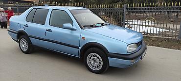 Volkswagen: Volkswagen Vento: 1993 г., 1.8 л, Механика, Бензин, Седан — 13
