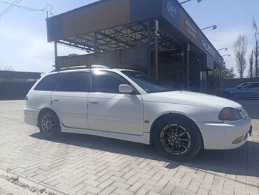 Toyota: Toyota Caldina: 2002 г., 0.2 л, Автомат, Бензин, Универсал